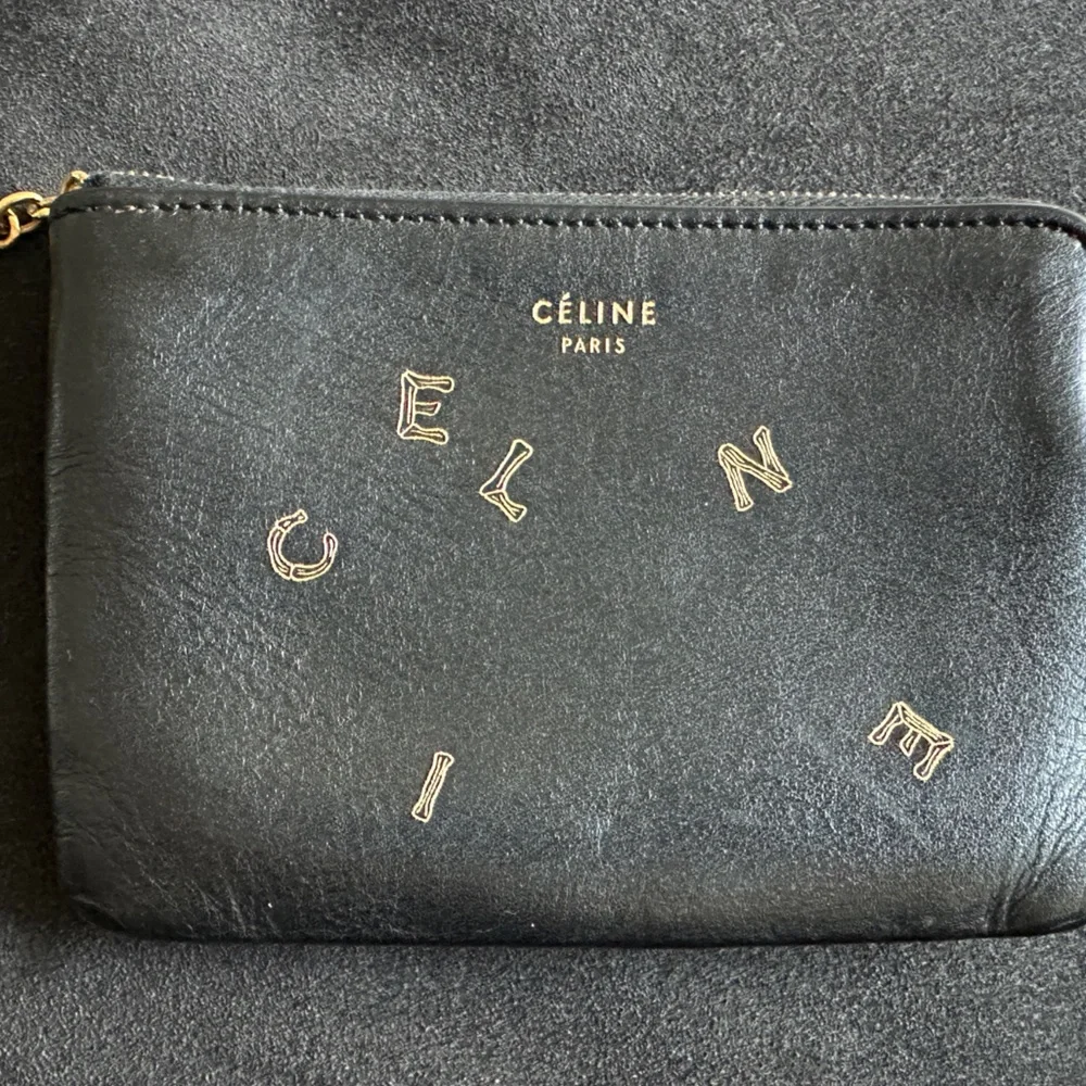 CÉLINE SLG Key Coin Card Pouch Black Leather/Gold Hardware - Anniversary Edition - Picture 8 of 8